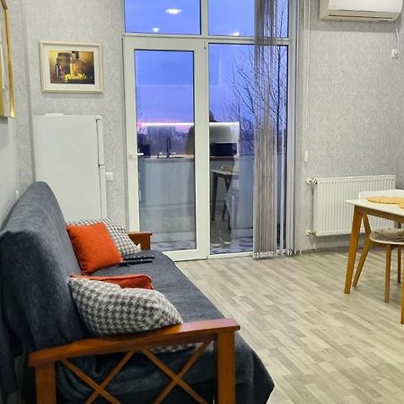 Kate'S New Cozy Apartment Kutaisi Zewnętrze zdjęcie